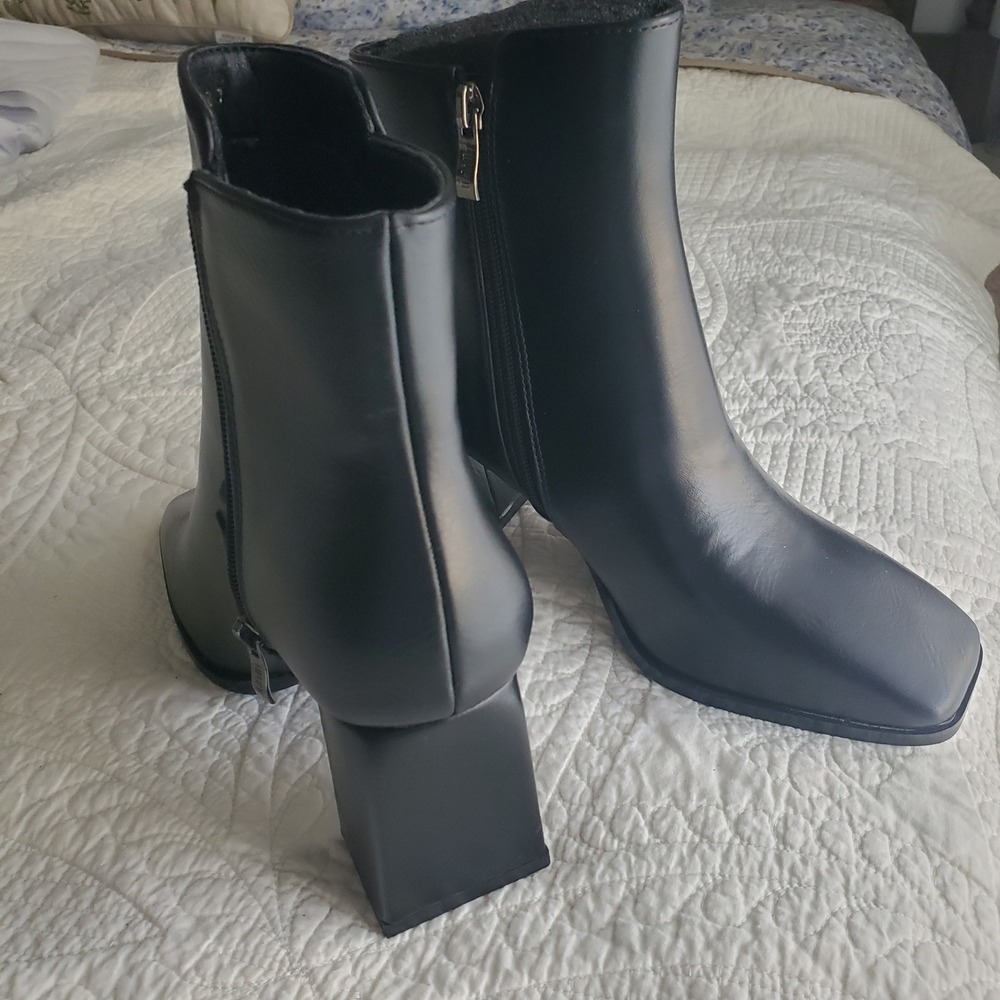 Black Square Toe Block Heel Ankle Boots Size 7